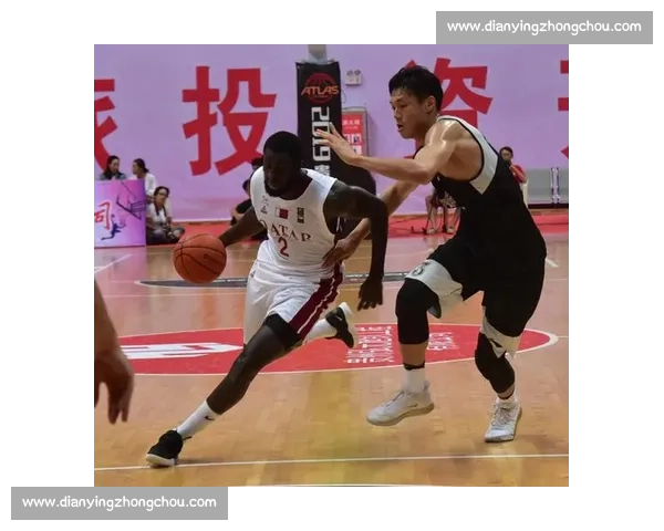 全球篮球巅峰对决 精英赛事揭开新篇章 见证超凡运动员的荣耀时刻